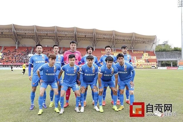 斯卡洛尼：梅西告别前10号球衣将保持空缺